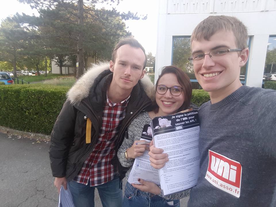 Plus de 500 signatures contre la baisse des APL !