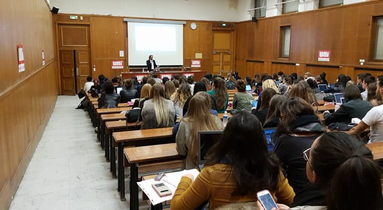 Conférence des métiers : juriste d&rsquo;entreprise