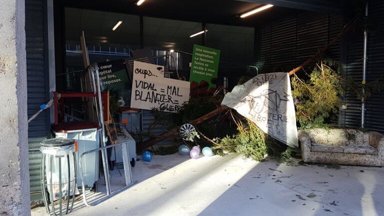 L&rsquo;extrême-gauche bloque le campus