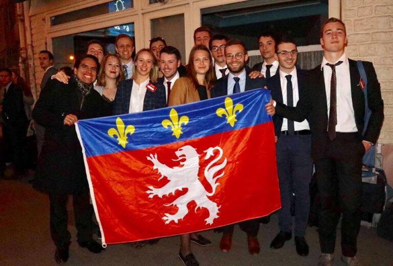 L&rsquo;UNI Lyon aux 50 ans de l&rsquo;UNI !