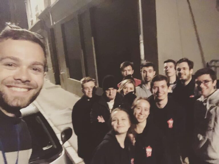 Nuit de collage à Lyon