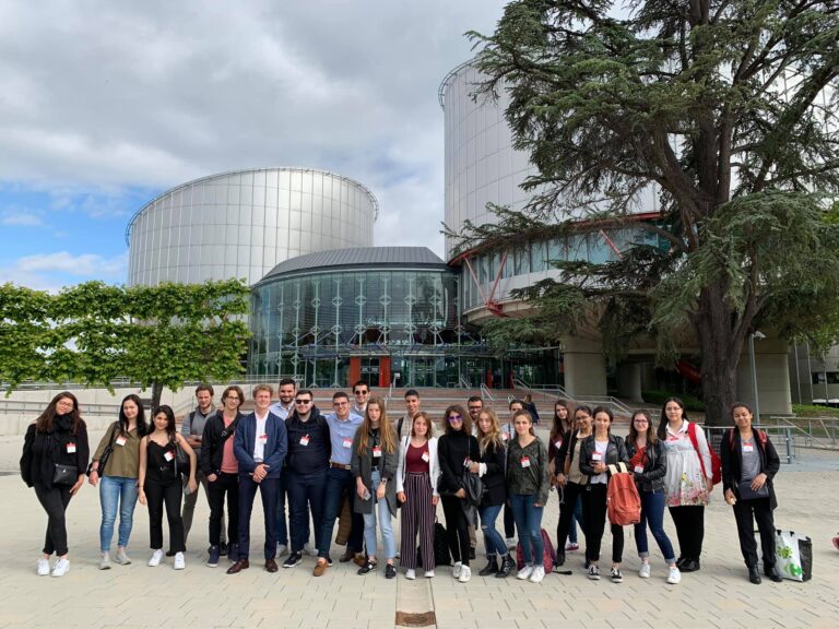 L&rsquo;UNI Aix-Marseille organise son premier voyage au cœur des institutions européennes