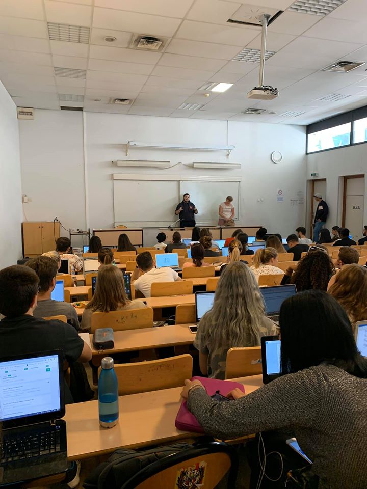 L&rsquo;UNI informe les étudiants sur notre 13ème Forum des métiers