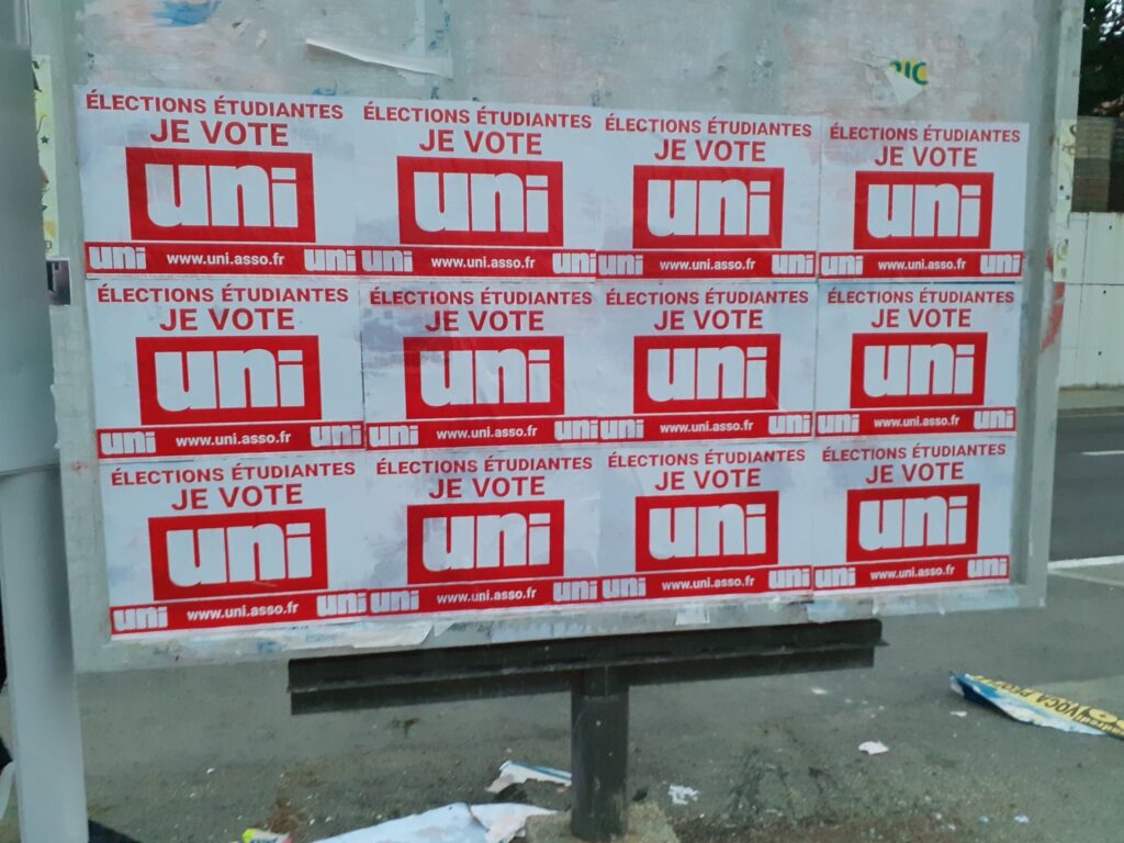 Soirée collage pour les élections