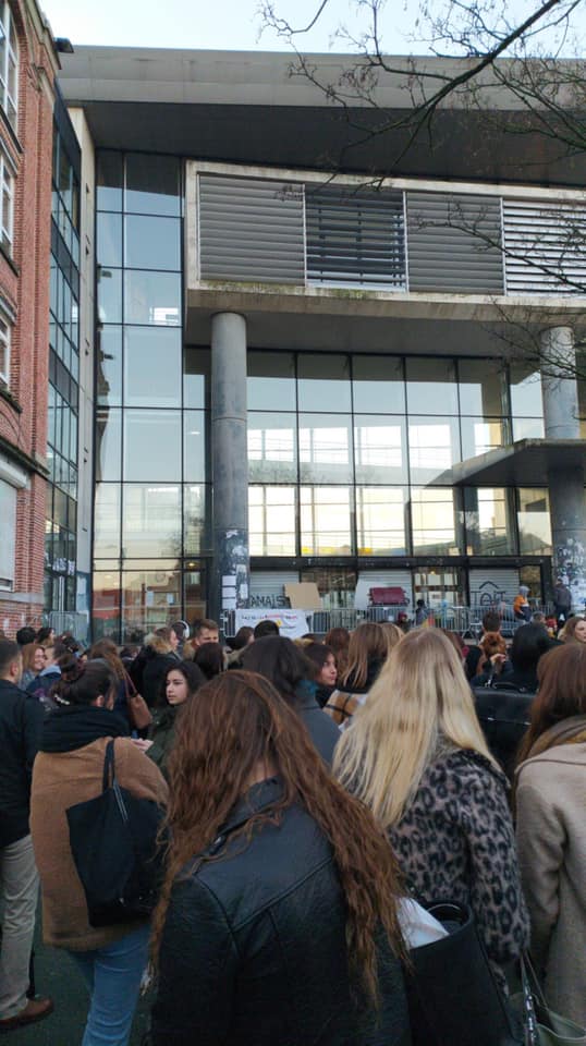Nouvelle tentative de blocage de la Fac de Droit mais l&rsquo;UNI Lille débloque !