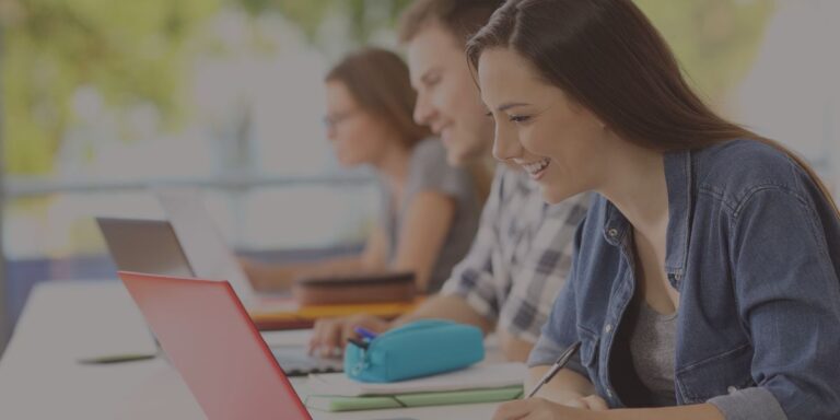 Examens à l’Université : Non à la grande braderie !