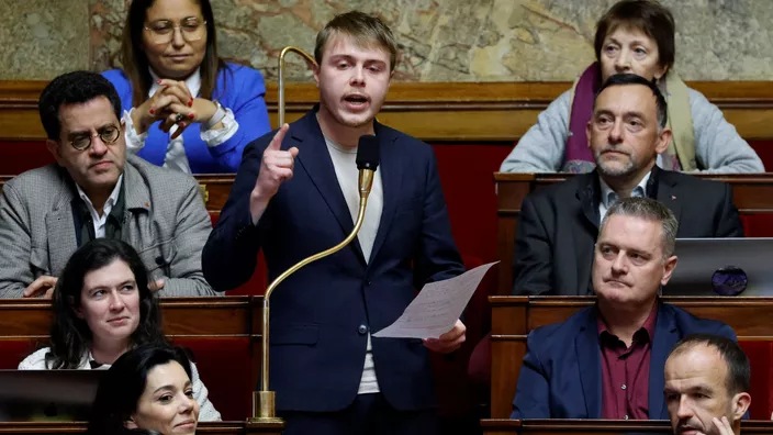 Tribune dans Le Figaro : Grève des étudiants : «Quand Louis Boyard confond la politique avec la télé-réalité»